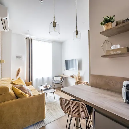 L'oree Champenoise - 4 De Luxe 12 Pers Ferienhaus Champfleury (Marne)